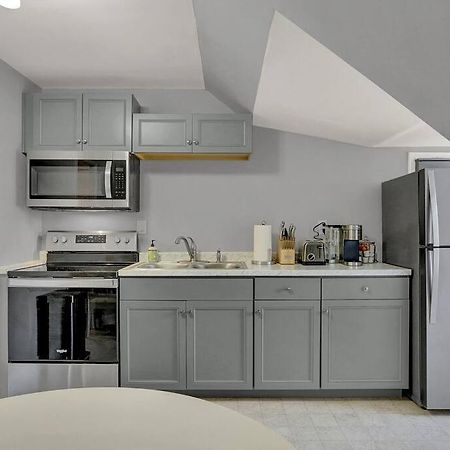 Suites On Seneca - Gorgeous One Bedroom Apartment Harrisburg Exterior foto